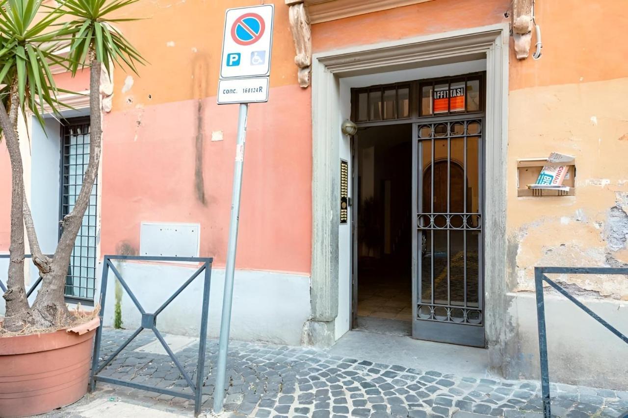 Giulia Apartment In Trastevere Ρώμη Εξωτερικό φωτογραφία